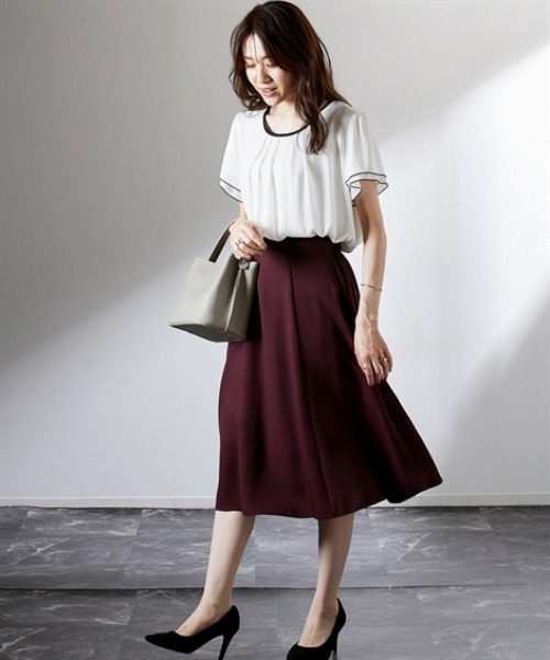 7days Life Styling(セブンデイズライフスタイリング)の「配色フレア袖ブラウス(カットソー裏地付)<大きいサイズ有>(シャツ/ブラウス・レディース・グレイッシュベージュ/ブラック/オフホワイト・S/M/L/LL/3L)」の13枚目の写真
