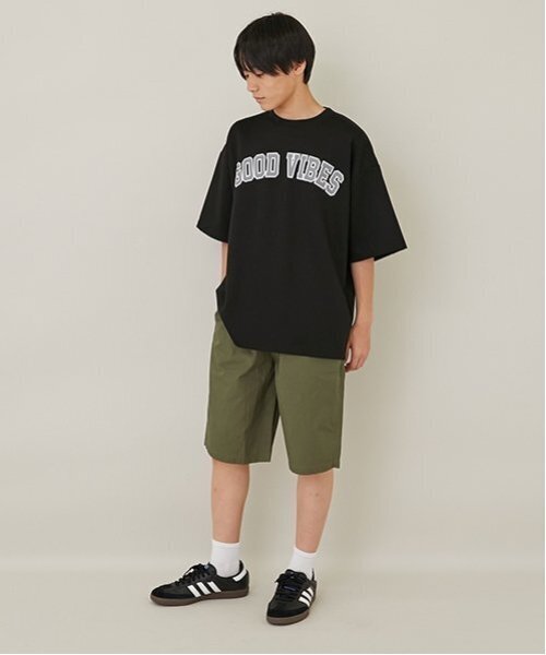 GLAZOS(グラソス)の「【大人向けサイズあり】【接触冷感】エアリークッション・アーチロゴ半袖Tシャツ(Tシャツ/カットソー・キッズ・ブラック/グレー/ネイビー・LL/S/M/L)」の20枚目の写真