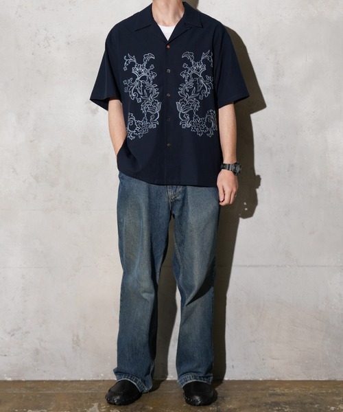 superNova.(スーパーノヴァ)の「superNova. / スーパーノヴァ Aloha shirt - Flower chain embroidery コットンブロード 花柄刺しゅう 半袖シャツ(シャツ/ブラウス・メンズ・ブラック/ネイビー・SMALL/MEDIUM)」の12枚目の写真