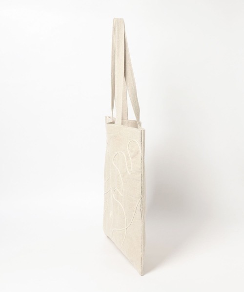 LEPSIM（レプシィム）の「コード刺繍BIGトート　451460（トートバッグ・レディース・オフホワイト/ベージュ・ONE SIZE）」の11枚目の写真