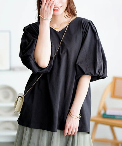 GOLDJAPAN(ゴールドジャパン)の「Vネックパフスリーブコットンカットソー【大きいサイズ対応】(Tシャツ/カットソー・レディース・ベージュ系/ミント/チャコールグレー/オフホワイト/ブラック・4L~5L/LL~3L)」の3枚目の写真