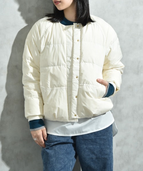 INTERPLANET（インタープラネット）の「エアリーノーカラーピュアダウン（ダウンジャケット/コート・レディース・ブラック/アイボリー/チャコールグレー・FREE）」の8枚目の写真