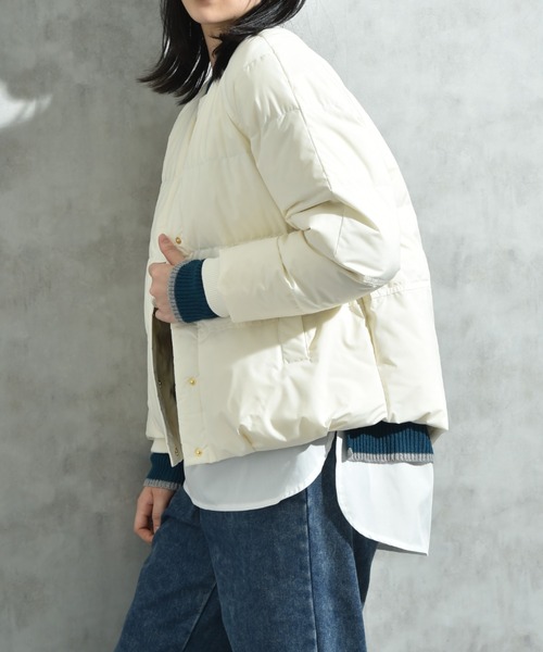 INTERPLANET（インタープラネット）の「エアリーノーカラーピュアダウン（ダウンジャケット/コート・レディース・ブラック/アイボリー/チャコールグレー・FREE）」の9枚目の写真