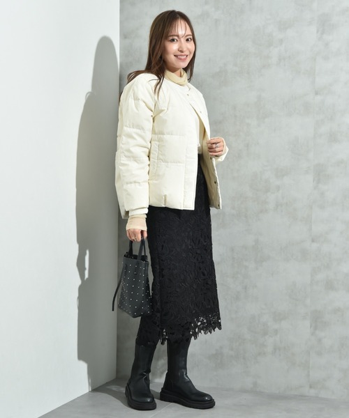 INTERPLANET（インタープラネット）の「エアリーノーカラーピュアダウン（ダウンジャケット/コート・レディース・ブラック/アイボリー/チャコールグレー・FREE）」の21枚目の写真