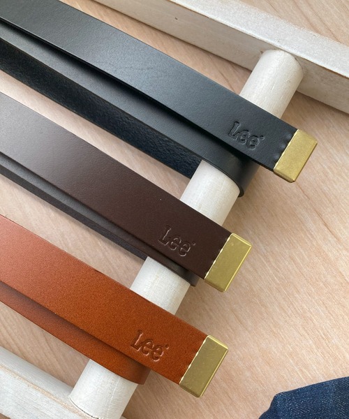 Lee(リー)の「Lee/リー 25mm レザーガチャベルト/GIベルト/牛革/日本製(ベルト・レディース・ブラック/ダークブラウン/ブラウン・FREE)」の5枚目の写真