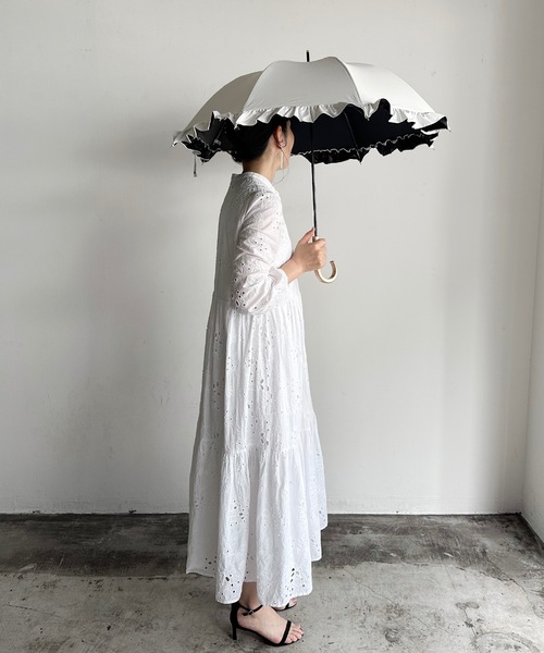 COMMON WARE(コモンウェアー)の「NT:UVフレンチフリルドーム 日傘 晴雨兼用(長傘・レディース・モカ/アイボリー/ブラック・FREE)」の15枚目の写真