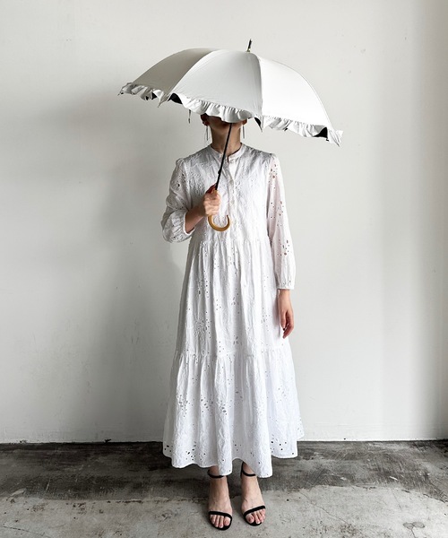 COMMON WARE(コモンウェアー)の「NT:UVフレンチフリルドーム 日傘 晴雨兼用(長傘・レディース・モカ/アイボリー/ブラック・FREE)」の14枚目の写真