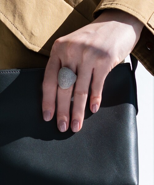 HIROKO HAYASHI(ヒロコハヤシ)の「RICAMO(リカーモ)指輪(リング・レディース・ゴールド/シルバー/ブラック・00/01)」の7枚目の写真