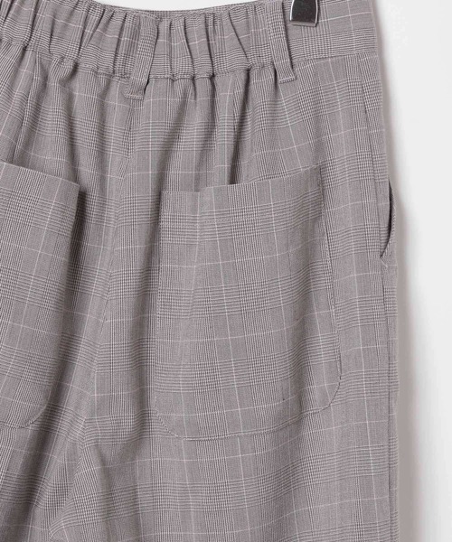 PAGEBOY（ページボーイ）の「ライトエステルハーフパンツ（スラックス・レディース・チェック/チャコールグレー/ブラック・FREE）」の6枚目の写真