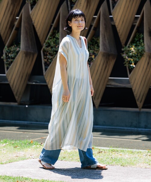 FREAK'S STORE（フリークスストア）の「インド コットンクレープヘンリーネックワンピース（シャツワンピース・レディース・ナチュラル/ブラック/ワイン/ネイビー・ﾌﾘ-）」の8枚目の写真