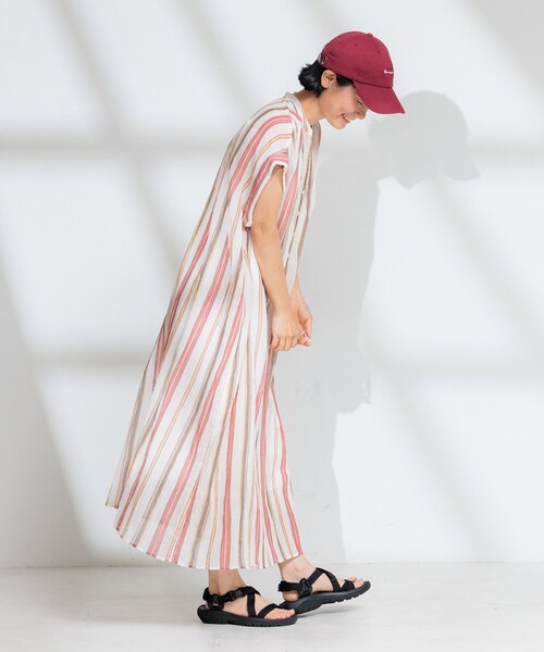 FREAK'S STORE（フリークスストア）の「インド コットンクレープヘンリーネックワンピース（シャツワンピース・レディース・ナチュラル/ブラック/ワイン/ネイビー・ﾌﾘ-）」の17枚目の写真