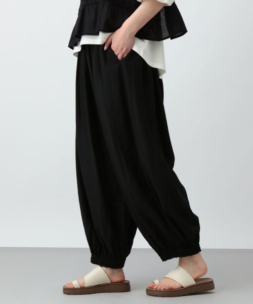 studio CLIP（スタディオクリップ）の「《natural by clip》タックボリュームパンツ[プチサイズあり]（その他パンツ・レディース・ベージュ/オフホワイト/ブラック・FREE/PF）」の11枚目の写真