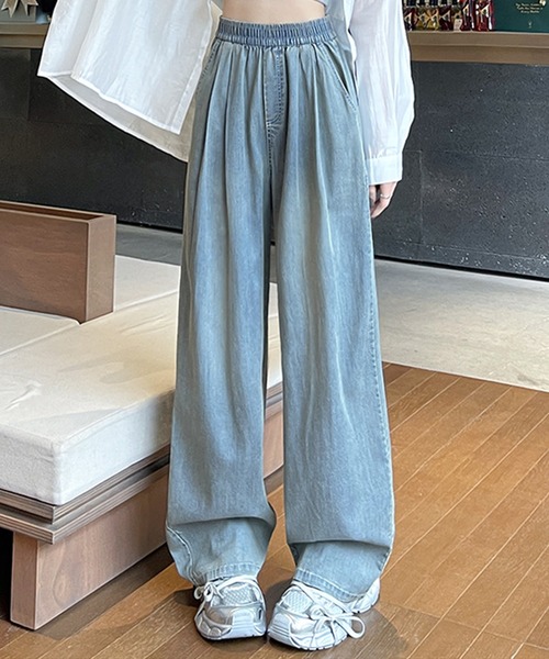 DAY CLOSET(デイ クローゼット)の「【大きいサイズ有/接触冷感】タック入り デニム風 リラックス ワイド イージーパンツ レディース(スウェットパンツ・レディース・ブラック/ホワイト/ブルー・S/XL/M/L)」の10枚目の写真