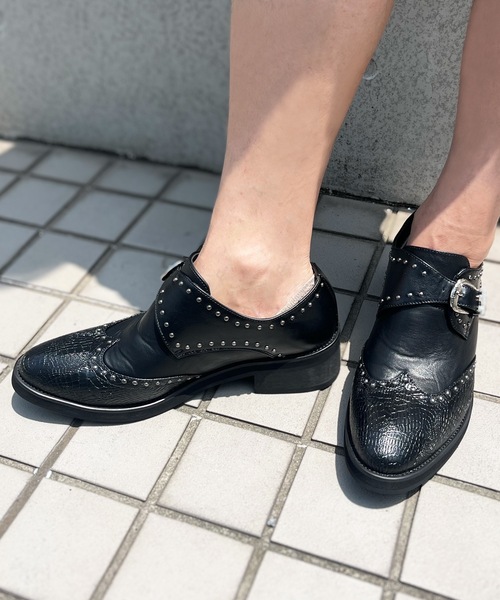 IO（イオ）（イオ）の「IO Select / メダリオンシューズ（ドレスシューズ・メンズ・ブラック・MEDIUM/LARGE/SMALL）」の2枚目の写真