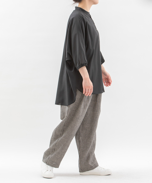 nop de nod(ノップドゥノッド)の「Cloche COOL ローン6分袖シアーシャツ(シャツ/ブラウス・レディース・ブラック/オフホワイト/ブルー・M)」の11枚目の写真