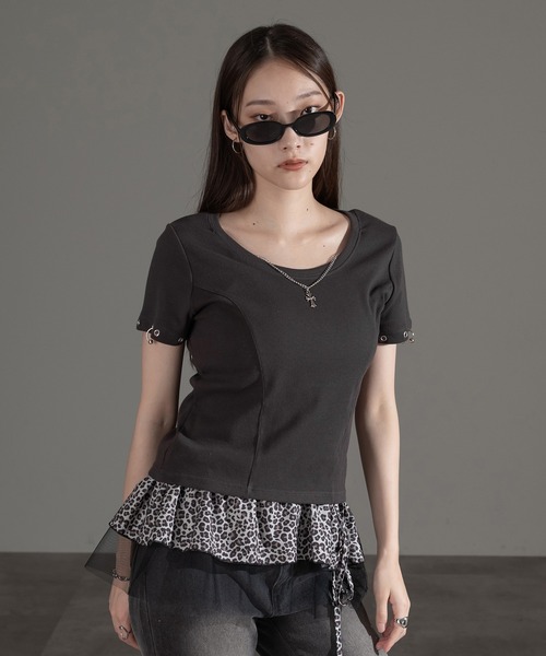 apres jour mignon(アプレジュールミニョン)の「アクセ付きショートスリーブトップス【ZOZOTOWN限定アイテム】(Tシャツ/カットソー・レディース・チャコールグレー/杢グレー/ブラック・フリー/X-LARGE)」の6枚目の写真