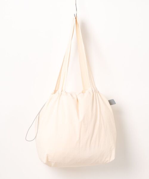 florist（フローリスト）の「【A4収納・軽い◎】ドロストポップカラートートバッグ/推し活バッグ/参戦バッグ（トートバッグ・レディース・ライトグリーン/レッド/グレー/ライトイエロー/ホワイト/ブラック・FREE）」の21枚目の写真