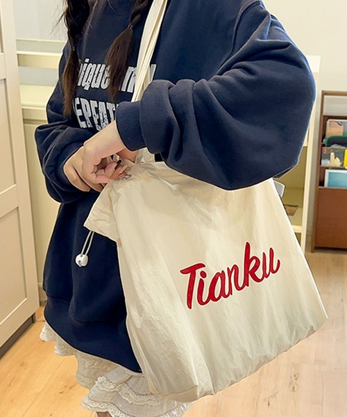 florist（フローリスト）の「【A4収納・軽い◎】ドロストポップカラートートバッグ/推し活バッグ/参戦バッグ（トートバッグ・レディース・ライトグリーン/レッド/グレー/ライトイエロー/ホワイト/ブラック・FREE）」の7枚目の写真