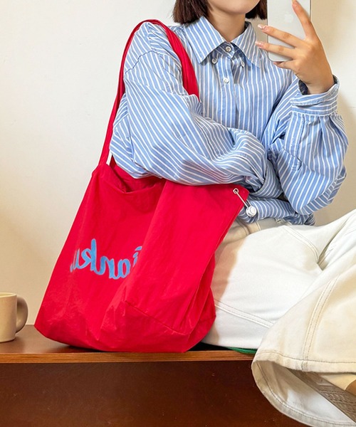 florist（フローリスト）の「【A4収納・軽い◎】ドロストポップカラートートバッグ/推し活バッグ/参戦バッグ（トートバッグ・レディース・ライトグリーン/レッド/グレー/ライトイエロー/ホワイト/ブラック・FREE）」の12枚目の写真