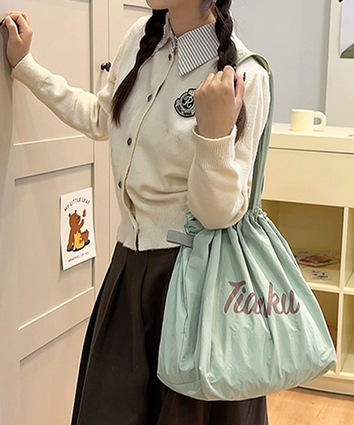 florist（フローリスト）の「【A4収納・軽い◎】ドロストポップカラートートバッグ/推し活バッグ/参戦バッグ（トートバッグ・レディース・ライトグリーン/レッド/グレー/ライトイエロー/ホワイト/ブラック・FREE）」の15枚目の写真