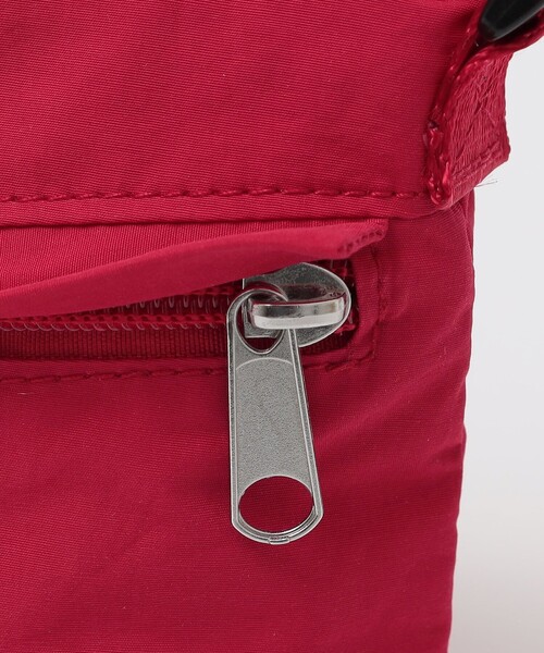 SHIPS(シップス)の「【WEB限定】SHIPS: 60/40クロス ミニ ショルダー バッグ(ショルダーバッグ・メンズ・レッド/ネイビー/ブラック/グレー・ONE SIZE)」の14枚目の写真