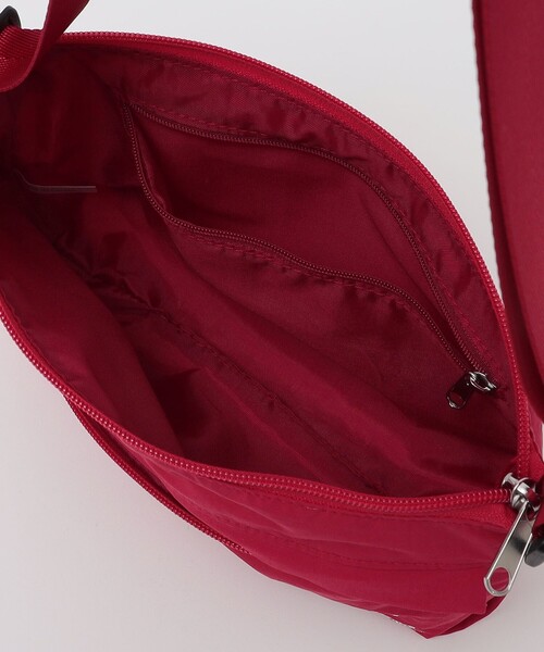 SHIPS(シップス)の「【WEB限定】SHIPS: 60/40クロス ミニ ショルダー バッグ(ショルダーバッグ・メンズ・レッド/ネイビー/ブラック/グレー・ONE SIZE)」の21枚目の写真