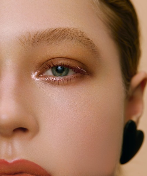 Celvoke(セルヴォーク)の「Celvoke / ルミナスドーム ブラッシュ(チーク・レディース・EX01 スパークリングサイレンス/EX02 サンリットピーチ/EX04 ロージィライズ/EX03 ハッピーブリップ・FREE)」の12枚目の写真