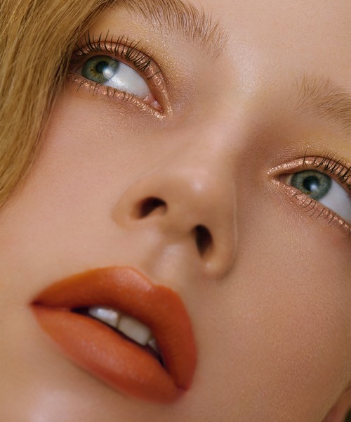 Celvoke(セルヴォーク)の「Celvoke / ルミナスドーム ブラッシュ(チーク・レディース・EX01 スパークリングサイレンス/EX02 サンリットピーチ/EX04 ロージィライズ/EX03 ハッピーブリップ・FREE)」の16枚目の写真