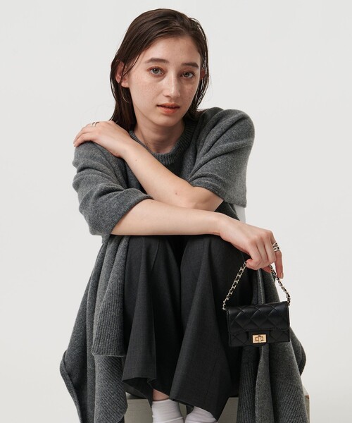 UNITED ARROWS(ユナイテッドアローズ)の「マイクロ マルチ ウォレット(財布・レディース・オフホワイト/ブラック・FREE)」の3枚目の写真