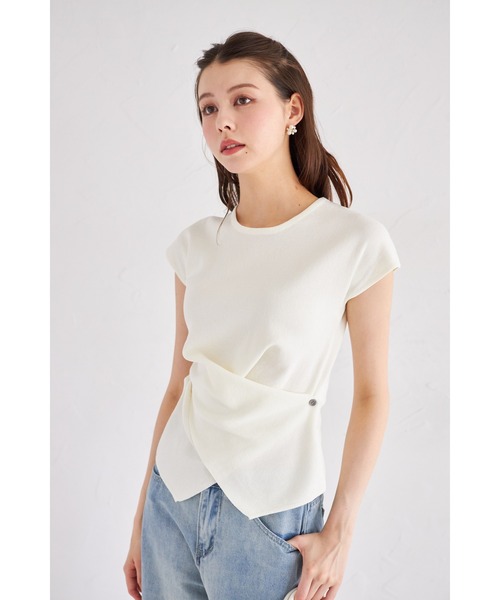 tocco closet(トッコ クローゼット)の「【ZOZO限定】アシンメトリードレープニットトップス(ニット/セーター・レディース・ブラック/その他/ホワイト・M)」の7枚目の写真