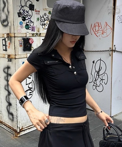 tシャツ 「.KOM/ドットケーオーエム」スターデザインフードトップス 長袖「Y」「CN」 レディース メンズ KOM tシャツ 「.KOM/ドットケーオーエム」フロントロゴノン