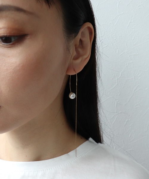 Three Four Time(スリーフォータイム)の「カクエレチェーンフックピアス(パールキャッチ)(ピアス(両耳用)・レディース・ゴールド/シルバー・FREE)」の3枚目の写真