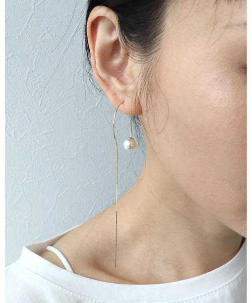 Three Four Time(スリーフォータイム)の「カクエレチェーンフックピアス(パールキャッチ)(ピアス(両耳用)・レディース・ゴールド/シルバー・FREE)」の6枚目の写真
