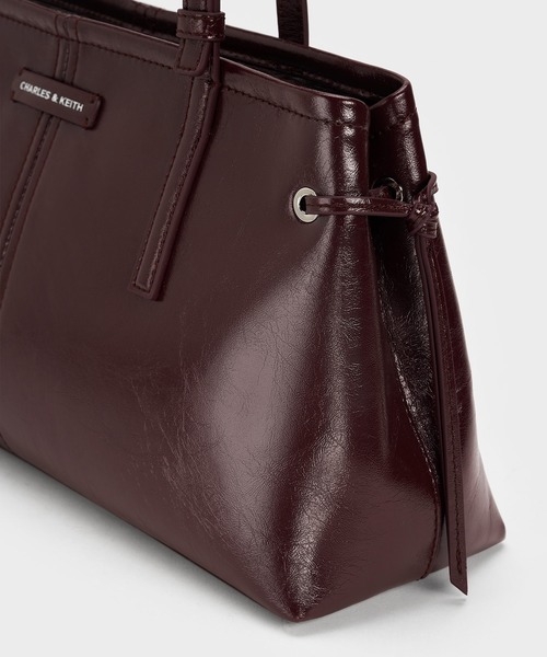 CHARLES & KEITH(チャールズ & キース)の「Noane ノアン イーロンゲイティドハンドルショルダーバッグ(ショルダーバッグ・レディース・ブラウン系その他7/オートミール/スミクロ/ダークブラウン系3/ワインレッド・M)」の9枚目の写真