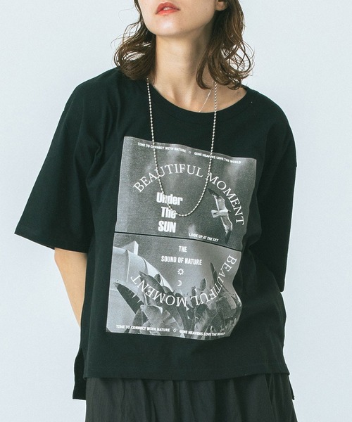 ROSE BUD(ローズバッド)の「(GENE HEAVENS)BEAUTIFUL MOMENT PHOTO TEE(Tシャツ/カットソー・レディース・ブラック/ホワイト・ONE SIZE)」の2枚目の写真