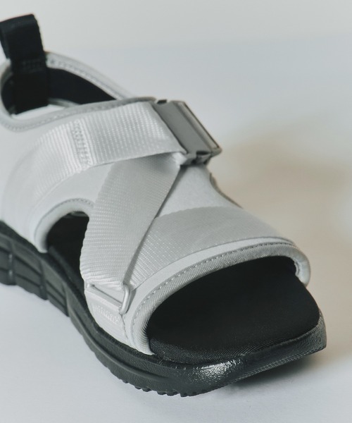 ASICS（アシックス）の「GEL-QUANTUM 90 SD / ゲルクォンタム 90 エスディー（サンダル・メンズ・シルバーグレー・29/22/28/27/26/25/24/23/30）」の12枚目の写真