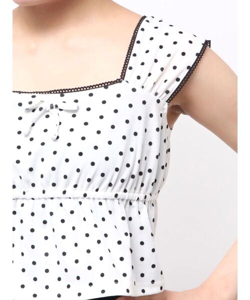 EMODA（エモダ）の「ベロアギャザーリボンタンクトップ（タンクトップ・レディース・ホワイト/ブラック/ブラウン・FREE）」の16枚目の写真