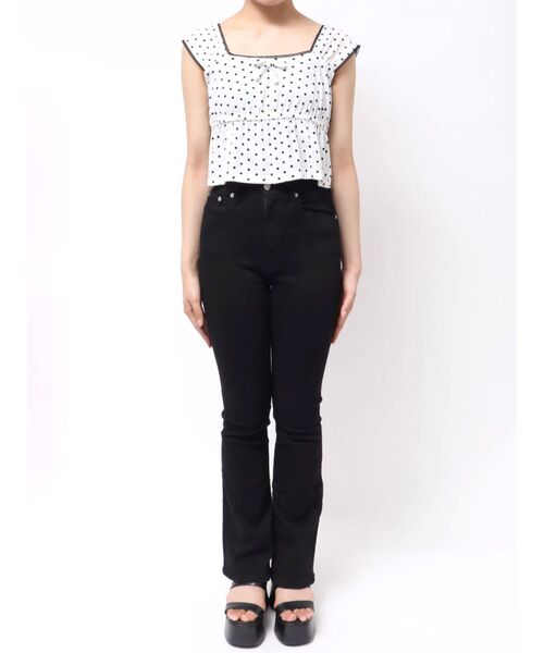 EMODA（エモダ）の「ベロアギャザーリボンタンクトップ（タンクトップ・レディース・ホワイト/ブラック/ブラウン・FREE）」の20枚目の写真