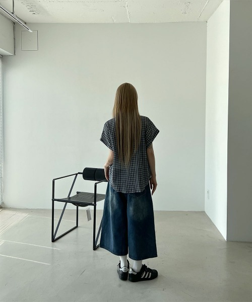 4INT.(フォイント)の「バルーン 9分丈 ハーフ デニム バミューダパンツ / Dカン付き(その他パンツ・レディース・ブラック/ライトブルー/ブルー・M/S)」の10枚目の写真