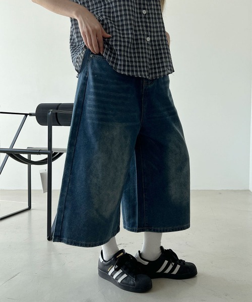 4INT.(フォイント)の「バルーン 9分丈 ハーフ デニム バミューダパンツ / Dカン付き(その他パンツ・レディース・ブラック/ライトブルー/ブルー・M/S)」の12枚目の写真