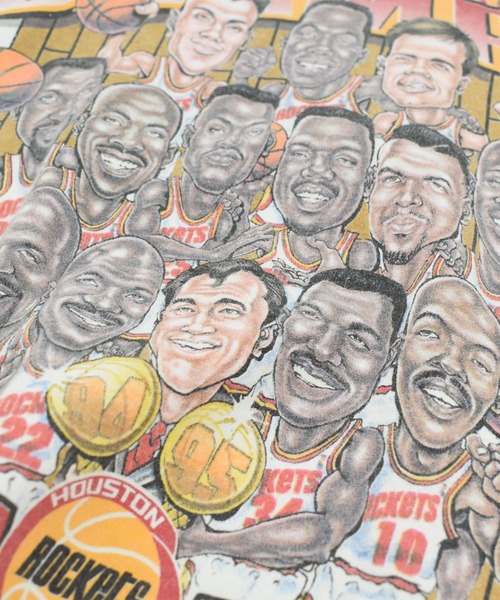 VINTAGE(ヴィンテージ)の「【USED】90’s SALEM “NBA Houston Rockets” バスケ Tシャツ USA製(Tシャツ/カットソー・メンズ・ホワイト・X-LARGE)」の3枚目の写真