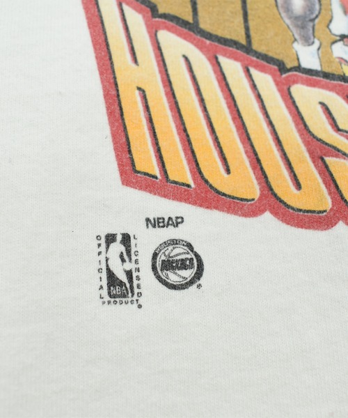 VINTAGE(ヴィンテージ)の「【USED】90’s SALEM “NBA Houston Rockets” バスケ Tシャツ USA製(Tシャツ/カットソー・メンズ・ホワイト・X-LARGE)」の4枚目の写真