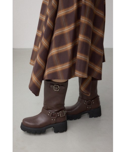 AZUL by moussy(アズールバイマウジー)の「ヴィンテージライクエンジニアブーツ(ブーツ・レディース・ブラウン/ブラック・SMALL/LARGE/MEDIUM)」の16枚目の写真