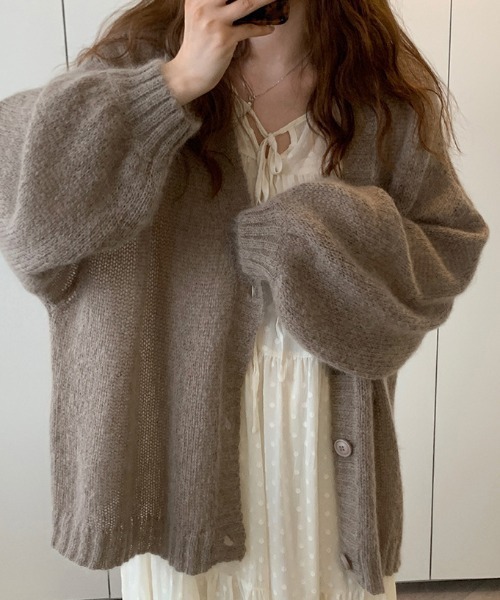 cammie(キャミー)の「ゆるニットカーディガン(カーディガン/ボレロ・レディース・ベージュ/アイボリー/ブラック・FREE)」の12枚目の写真
