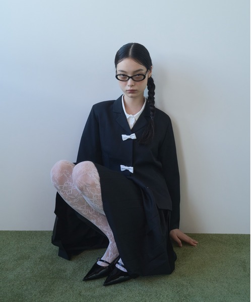 FEKETE（フェケテ）の「bicolor ribbon tailored jacket / バイカラーリボンテーラードジャケット（テーラードジャケット・レディース・グレー/ブラック・SMALL/MEDIUM/LARGE）」の8枚目の写真