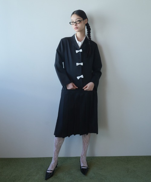 FEKETE（フェケテ）の「bicolor ribbon tailored jacket / バイカラーリボンテーラードジャケット（テーラードジャケット・レディース・グレー/ブラック・SMALL/MEDIUM/LARGE）」の12枚目の写真