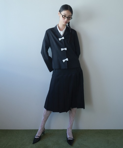 FEKETE（フェケテ）の「bicolor ribbon tailored jacket / バイカラーリボンテーラードジャケット（テーラードジャケット・レディース・グレー/ブラック・SMALL/MEDIUM/LARGE）」の13枚目の写真