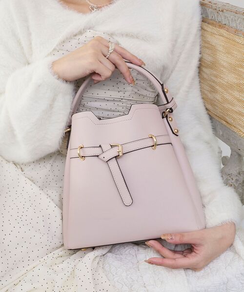 MAJESTIC LEGON（マジェスティックレゴン）の「ノットベルトショルダーバッグ（ショルダーバッグ・レディース・ピンク/ブラック/アイボリー・FREE）」の5枚目の写真