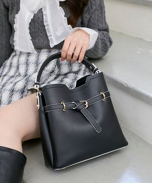 MAJESTIC LEGON（マジェスティックレゴン）の「ノットベルトショルダーバッグ（ショルダーバッグ・レディース・ピンク/ブラック/アイボリー・FREE）」の11枚目の写真