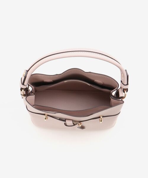 MAJESTIC LEGON(マジェスティックレゴン)の「ノットベルトショルダーバッグ(ショルダーバッグ・レディース・ピンク/ブラック/アイボリー/グレイッシュベージュ/サックスブルー・FREE)」の9枚目の写真